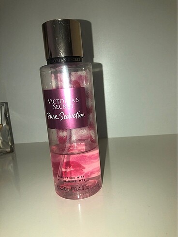 Victoria?s Secret Vücut Spreyi Pure Seduction