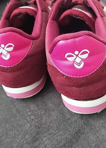33 Beden bordo Renk Hummel 