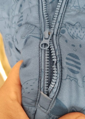 Mavi Kapüşonlu Bebek Kışlık Tulumu - Görsel 4