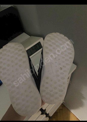 22 Beden siyah Renk Nike Erkek Çocuk Siyah Cırtlı Spor Ayakkabı