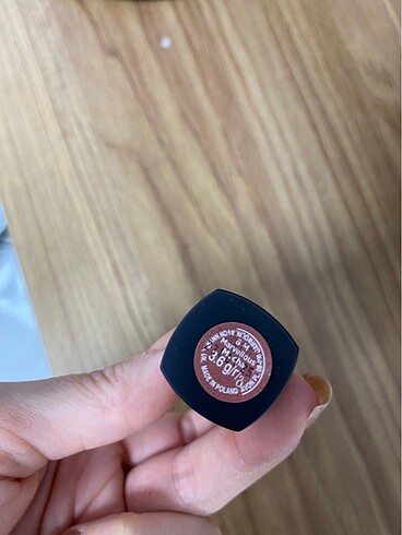 Avon Acın marvelous mocha ruj