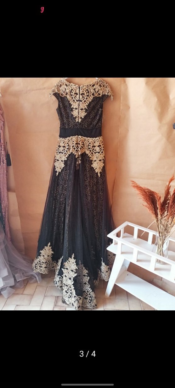 Dantel İşlemeli Siyah Uzun Abiye Elbise - Görsel 2