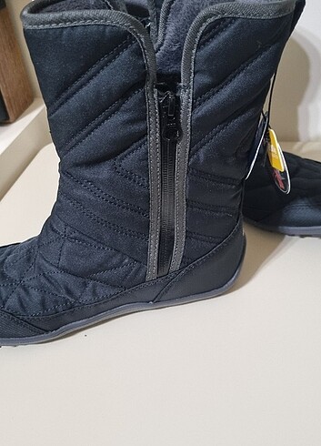 39 Beden Columbia kadın bot siyah 39 numara trentyolda 9500
