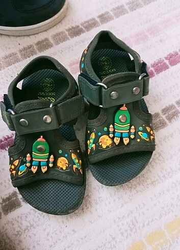 Erkek çocuk sandalet