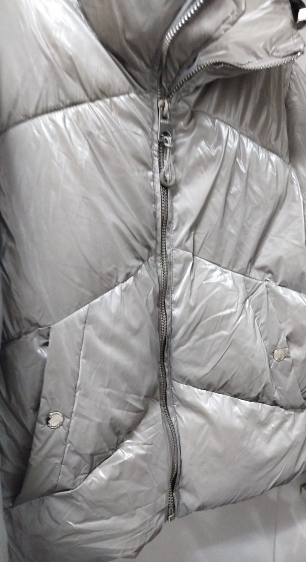 Bershka Şişme Mont - Görsel 2