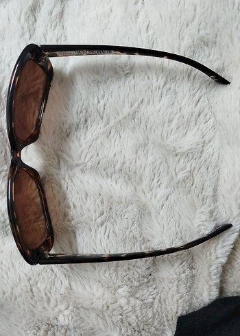 Güneş Gözlüğü - Görsel 2