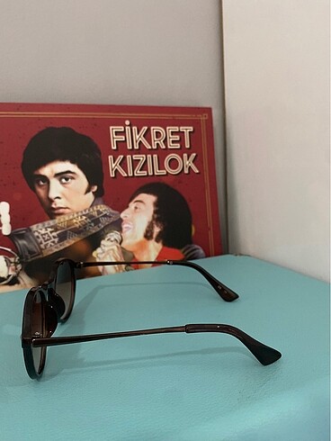 Ray Ban Sprey ve beziyle gönderilecek