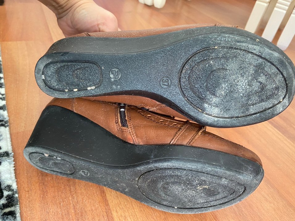 Kahverengi Hakiki Deri Dolgu Topuklu Kadın Bot - Görsel 4