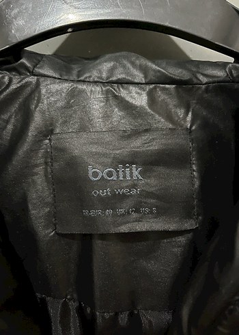 Batik belden oturtmalı mont - Görsel 3