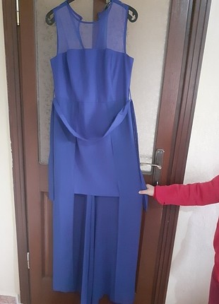 Içi mini dışı tül abiye elbise 