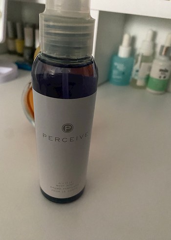 Avon Avon Far Away Kadın Parfümü Ve Perceive vücut spreyi