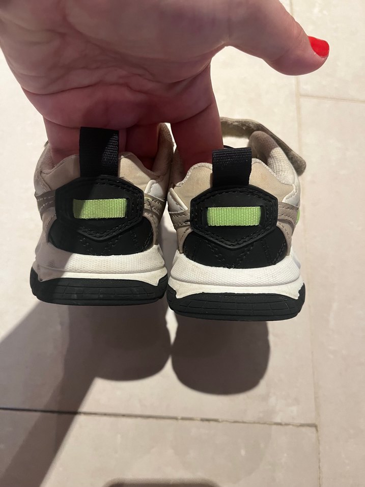 Zara erkek çocuk spor ayakkabı - Görsel 3