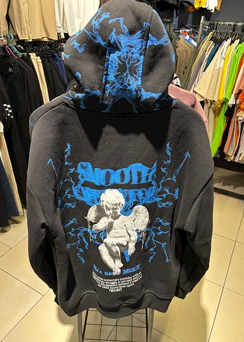 Diğer Zincir Detaylı Mavi Baskılı Kadın Sweatshirt