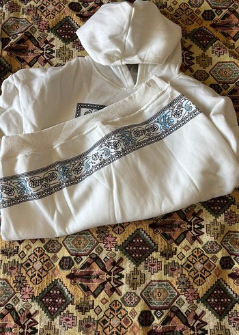 Nike Bohem Desenli Kapüşonlu Beyaz Sweatshirt