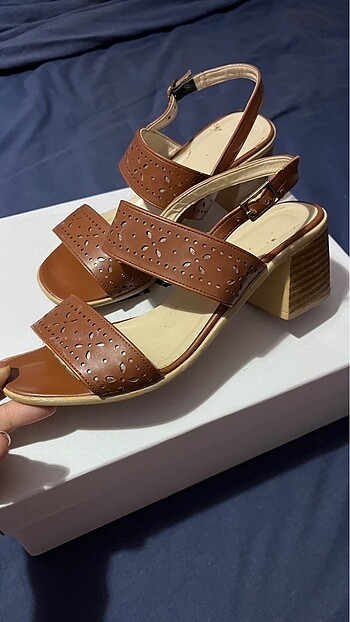 36 Beden camel Renk Mango