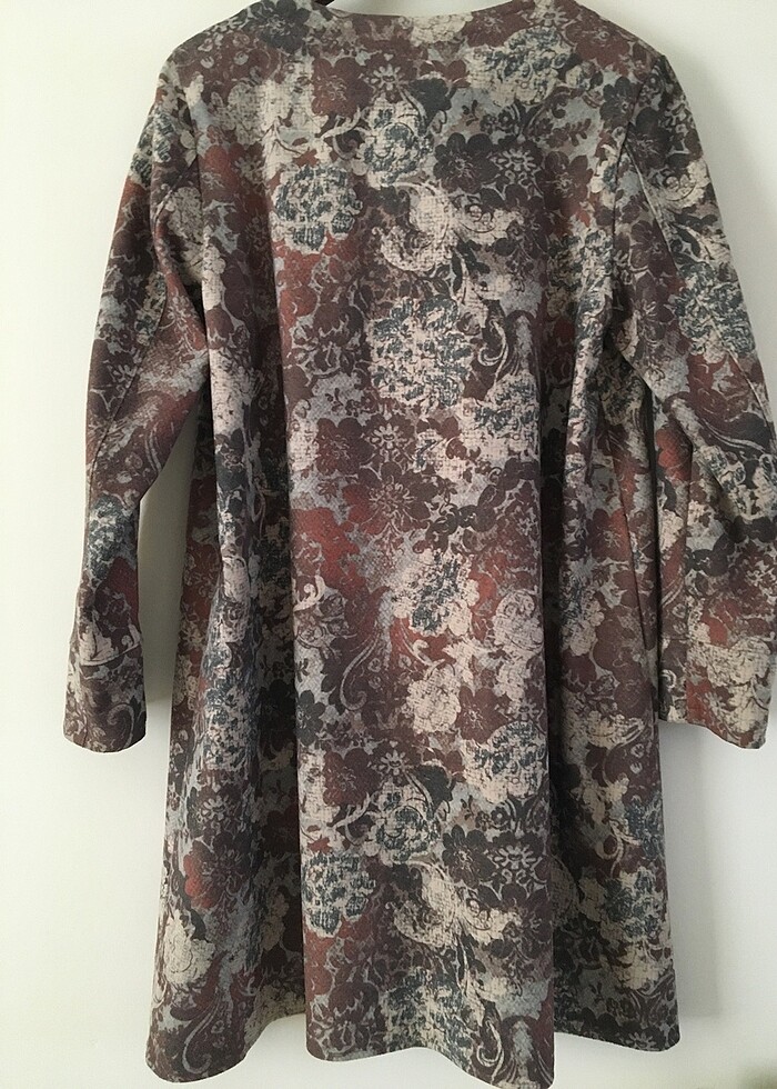 desenli kaşe kaban - Görsel 4