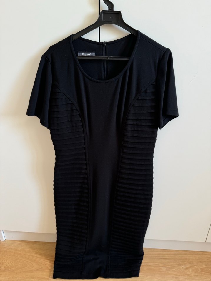 Siyah Piliseli Midi Kadın Triko Elbise - Görsel 2