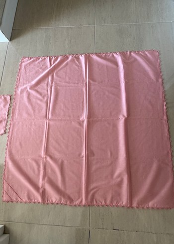 Pembe Düz Masa Örtüsü ve Peçete Seti - Görsel 2