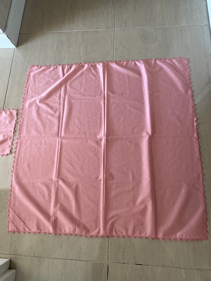 Pembe Düz Masa Örtüsü ve Peçete Seti - Görsel 2