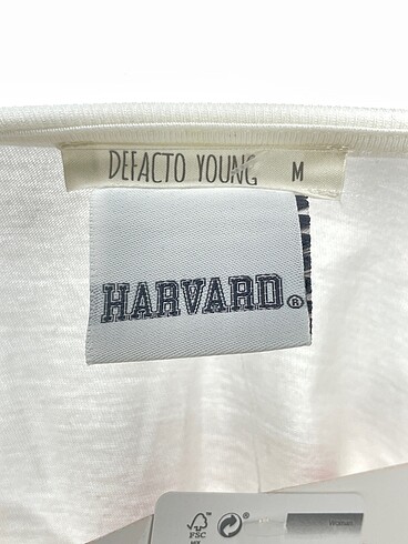 m Beden beyaz Renk Defacto T-shirt %70 İndirimli.