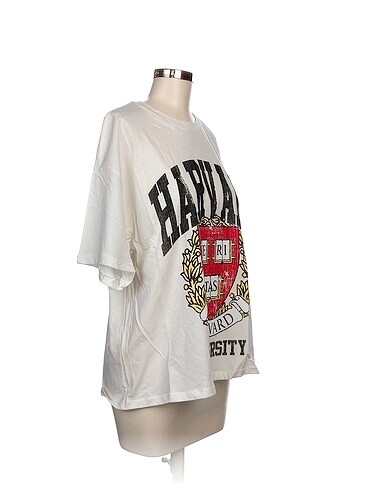 Defacto Defacto T-shirt %70 İndirimli.
