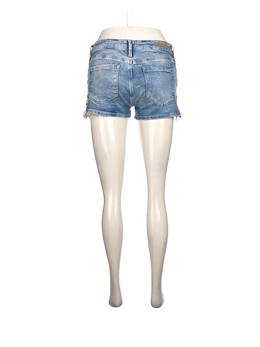 26 Beden Mavi Jeans Jean / Kot Şort %70 İndirimli.