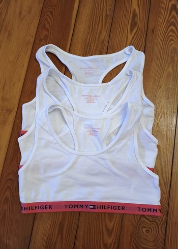 Tommy Hilfiger 10 Yaş