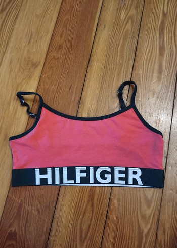 Tommy Hilfiger 6 Yaş