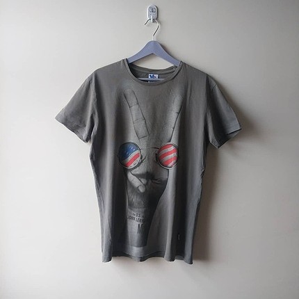 vintage t-shirt