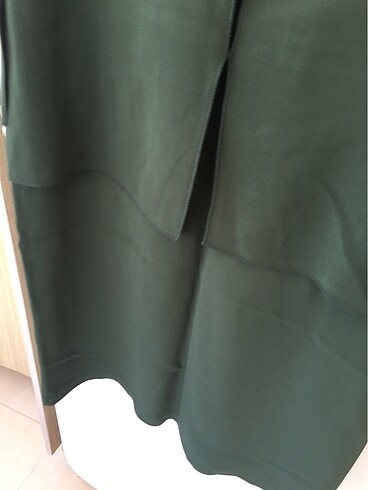 Yeşil kolsuz gece elbisesi - Görsel 4