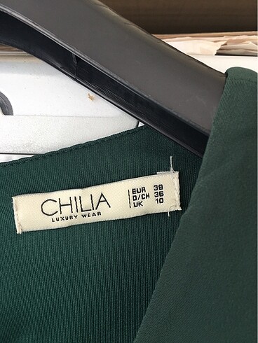 Yeşil kolsuz gece elbisesi - Görsel 2