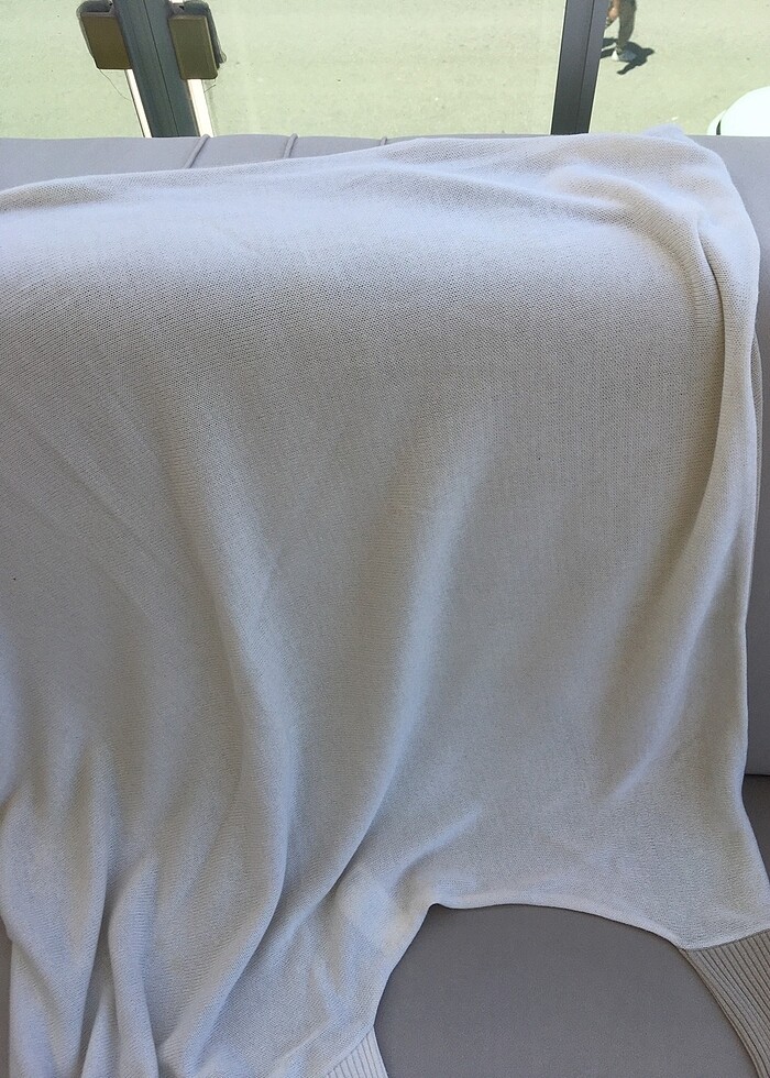 H&m bej asimetrik triko bluz - Görsel 2