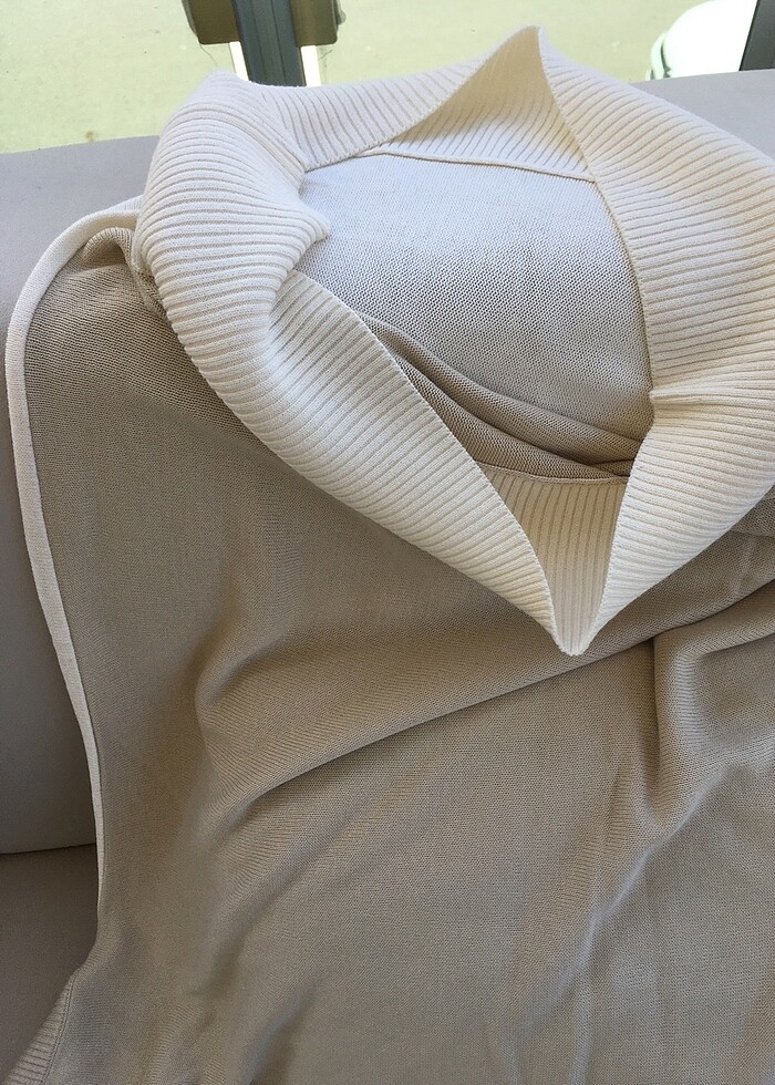 H&m bej asimetrik triko bluz - Görsel 3