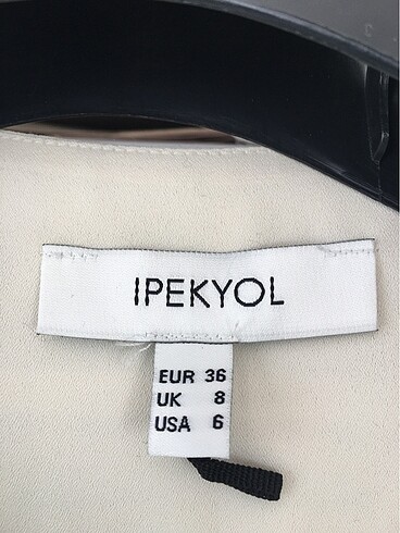 ipekyol İpekyol önu su yeşili arkası krem bluz
