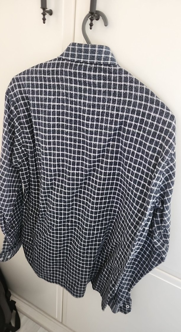 Düğmeli Erkek Gömlek - Görsel 3