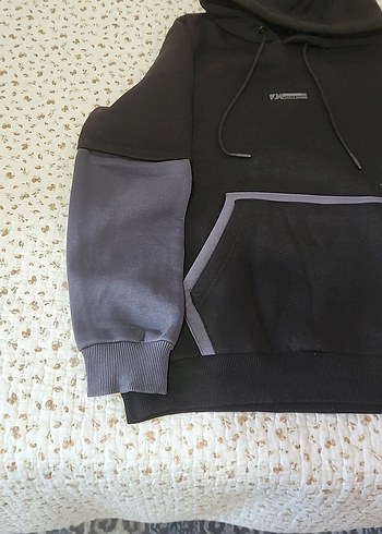 Erkek Siyah Kapüşonlu Sweatshirt - Görsel 5