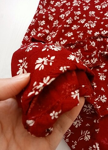 Trendyol & Milla Bordo yırtmaçlı etek