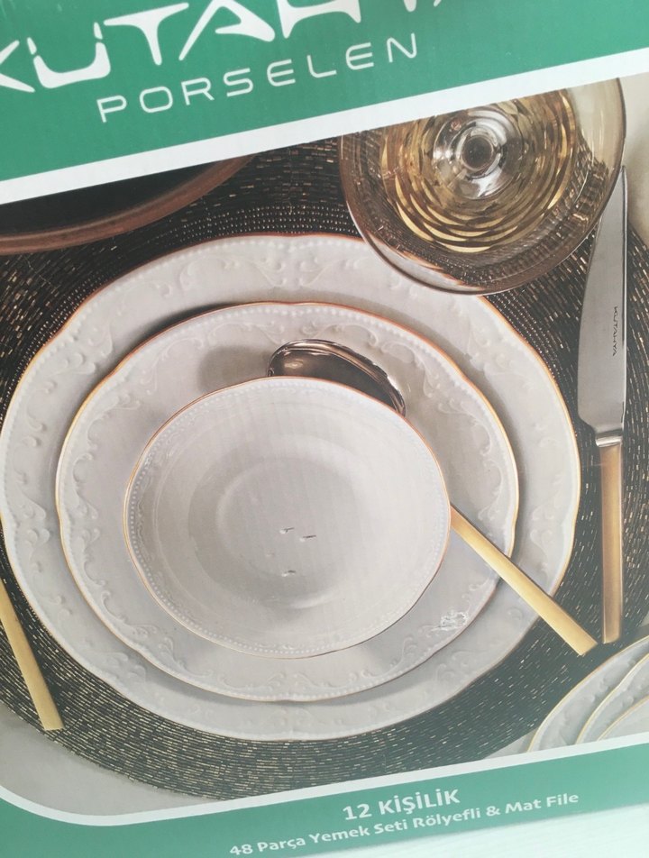 Beyaz Altın Detaylı Yemek Takımı - Görsel 5