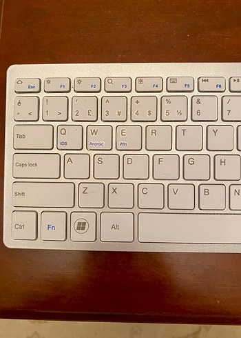 Inca 3.0 Beyaz Akıllı Bluetooth Klavye - Görsel 3