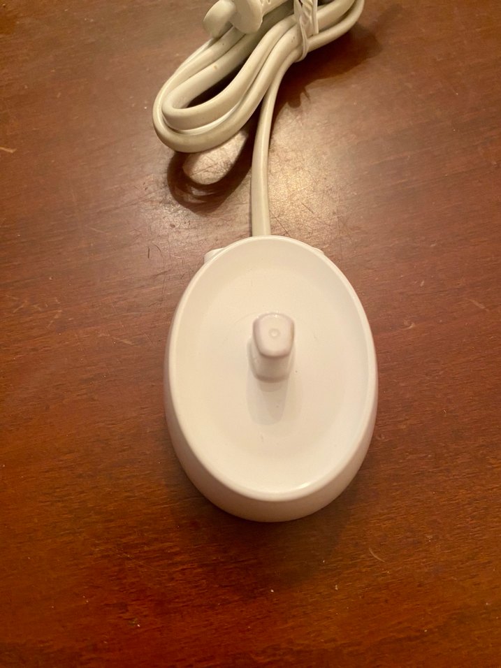 BRAUN ORAL B DIŞ FIRÇASI ŞARJ ISTASYONU - Görsel 2