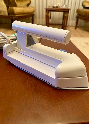 PHİLİPS SEYAHAT ÜTÜSÜ TYP HD 1302/B - Görsel 2