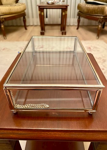 Parlak Altın Renkli Makyaj Organizer Kutusu - Görsel 5