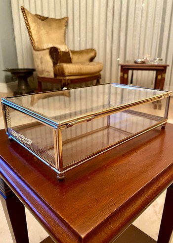 Parlak Altın Renkli Makyaj Organizer Kutusu - Görsel 7