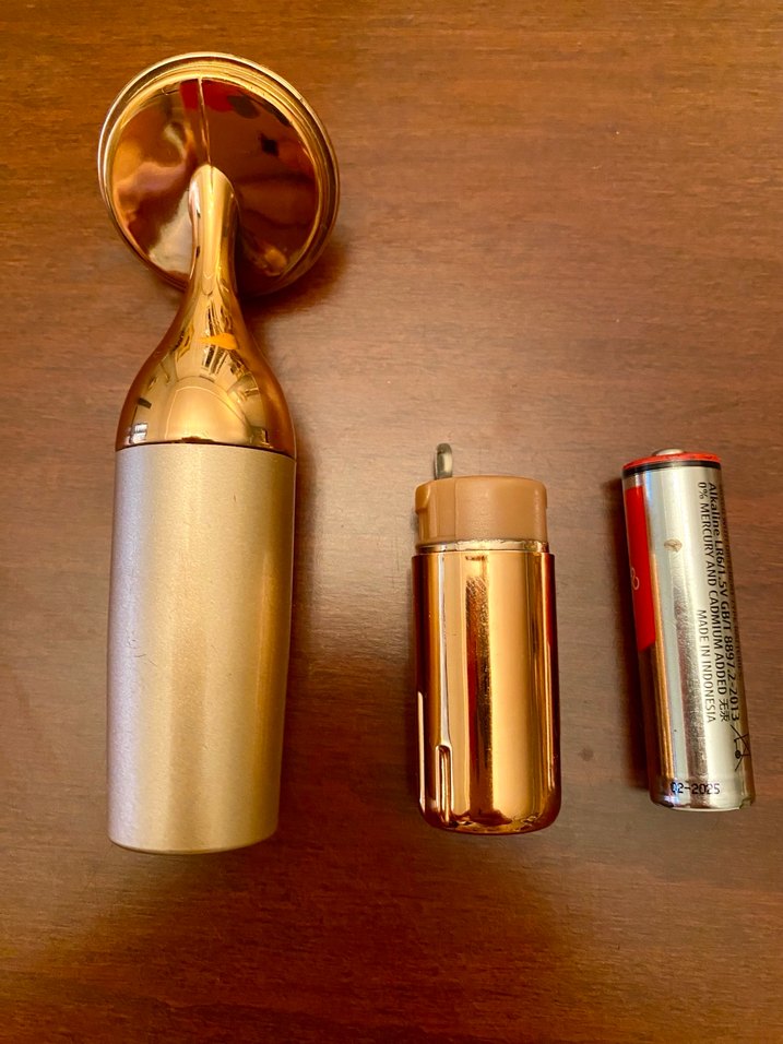 Titreşimli yüz masajı ve yüz temizleme cihazı - Görsel 4