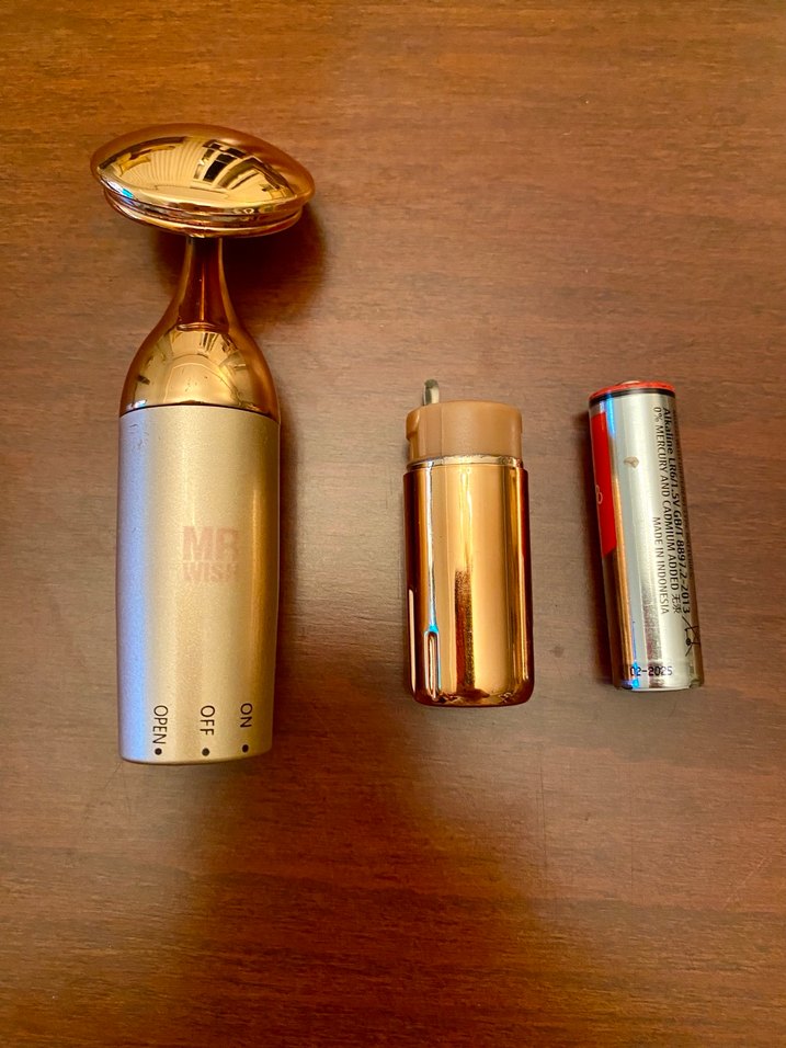 Titreşimli yüz masajı ve yüz temizleme cihazı - Görsel 3