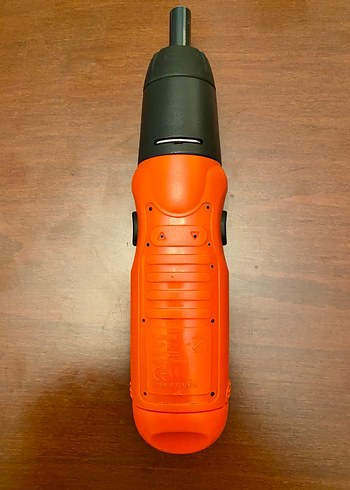 Black & Decker Turuncu Pilli Tornavida - Görsel 2