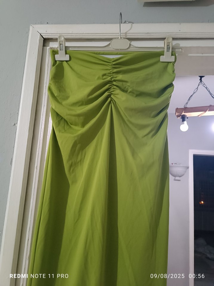 Drapeli Yeşil Uzun Straplez Etek - Görsel 3