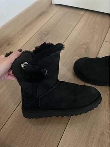 38 Beden ugg bot