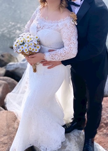 Dantel Detaylı Uzun Kollu Prenses Gelinlik - Görsel 3