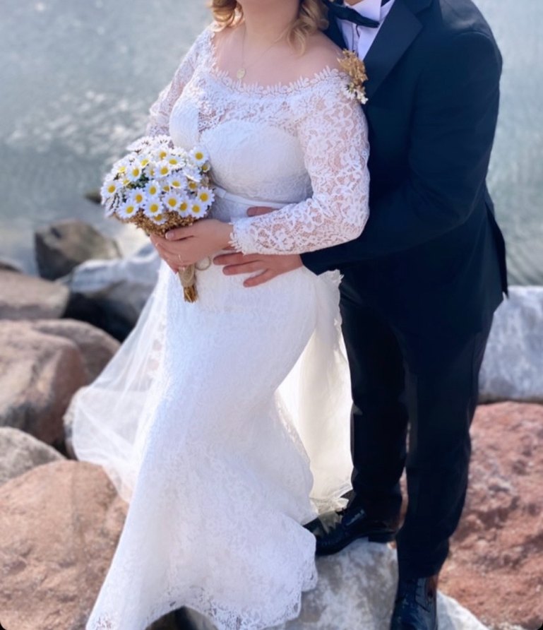 Dantel Detaylı Uzun Kollu Prenses Gelinlik - Görsel 3